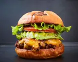 アボカドチーズバーガー Avocado Cheese Burger（ショーグンバーガー 新宿1号店）