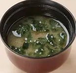 伊勢志摩産あおさ汁（立喰い寿司＆BAR鮨處八千代 四ツ谷店）