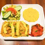 インド風焼きそば Indian Yakisoba(ビンティ)