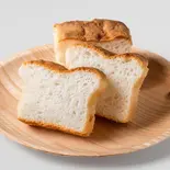 越後のかおり食パンハーフ（新潟米粉パン工房NAJIRANE）