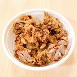 若鳥の唐揚げ【ブラックペッパー】(大衆酒場 鳥さむらい 新宿三丁目店)