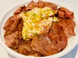 牛タン丼 Beef tongue bowel（ライノキッチン巣鴨店）