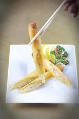 特製エビプリプリ春巻（中国東北家郷料理 永利 池袋本店）