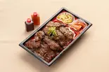こだわりカルビ弁当（黒毛和牛焼肉 然）