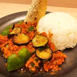 当店イチオシ！スパイシーメンダマサラ(Spicy Menda Masala)（ダージリンスパイス潮見店）