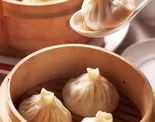 上海名物蒸し小籠包(優香 刀削麺 小台店)