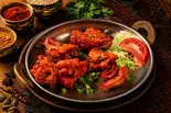 炭火焼きチキンティッカ(4個) / Chicken Tikka (4 pcs)（本格インド料理MAHALAYA）