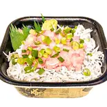 シラスネギトロ丼(笹舟丼丸 仲宿店)
