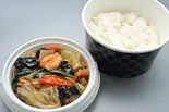 中華丼 人気メニュー(中華料理サンフジ)