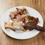 チャイニーズBBQ3種盛り（ラッキーティーパーラー）