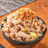 ガリバタ豚丼肉大盛 (お肉400g) Garlic Butter Pork Rice Bowl (L, 400g Meat)（激盛り豚丼 メガトン 江古田店）