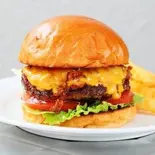 CHILI CHEESE BURGER（Caroline Dinner）