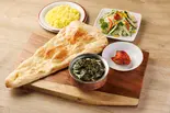ほうれん草とチキンのカレー弁当(Spi.chi curry bento)(タイ&インド 神楽坂エスニック CARAVAN SAPANA(キャラバンサパナ))