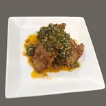 カラアゲのうま辛ねぎ炒め Spicy-Savory Fried Chicken with Stir-Fried Green Onions(中国料理 みんらく)