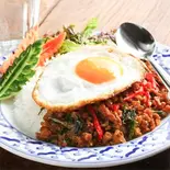 ガパオライス【GAPAO Rice】（インドアジアン料理＆バー SUNRISE）