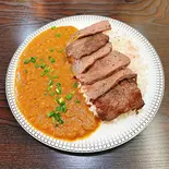 厳選牛のスパイス焼肉カレー Beef Spicy Yakiniku Curry(インド料理&本格カレー ドールパタン DHORPATAN 西大井店)
