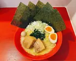 【人気No.1！】 赤盛りラーメン（横浜家系ラーメン赤家 中延店）