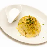 ④マンティ(MANTI)（SAMARKAND TERRACE）