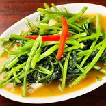 空芯菜炒め ผักบุ้งไฟแดง（タイ料理　クルアチャオプラヤー）