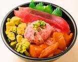 海里丼(11)（魚丼 福島店）