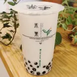 ココナツジャスミンミルクティーM Coconut jasmine Milk tea（禾葉(カバ)タピオカ専門店）