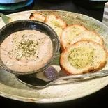 白レバーペースト~ガーリックトースト付き~(炭火鮮鳥こうざん)
