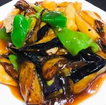 ナス·揚げジャガイモ·豚肉炒め(酔香園)
