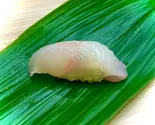 熟成ヒラメ（熟成すし前田）