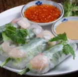 生春巻き4本(NAMA HARUMAKI)4pieces(インド・アジアン料理ハヌマン雪谷店)