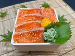 サーモンの熟成漬け丼(並)Aged marinated salmon rice bowl (regular)（寿司・海鮮丼 がんこ 尼崎店）
