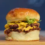 黒毛和牛スマッシュバーガー フォースパティ（smash＆shake burger）
