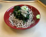 (冷)ほうれん草そば（富士そば 新宿店）