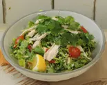 S size 【自家製蒸し鶏のアジアンサラダ】 ASIAN STYLE（VEGE CHARGER 小石川店 チョップドサラダ専門店）