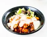 チーズダッカルビ丼 Cheese Dak-Galbi Rice Bowl（韓国料理ハンウリ）