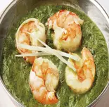 ほうれん草エビカレー Sag Prawn Curry(SAMRAT DINING AND BAR)