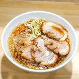 チャーシューメン(刻み玉ねぎ、刻み長ねぎ、チャーシュー4枚)（竹岡式ラーメン 松乃家 弘明寺店）