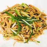 青椒肉絲単品(鶏白湯ラーメン らくらく亭)