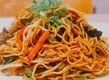 牛肉焼きそば Beef Yakisoba（海鴎舫）