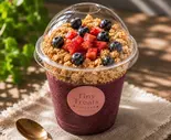 アサイーボウル いちごのグラノーラ（自家製ベビーカステラとアサイーボウルの店 Tiny Treats ●ひとくちの幸せ●）