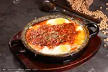 鉄板ピリ辛焼き玉子・香辣铁板鸡蛋(小尾羊 薬膳しゃぶしゃぶ 巣鴨店)