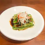 白灼油麦菜(天山見・西北本場料理店・刀削麺(HalalaFood))