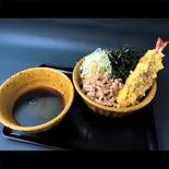 エビ天ポーク肉そば Prawn Tempura Pork Soba（なぜ蕎麦にラー油を入れるのか。 西武新宿店）