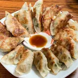 自家製手作り餃子(20ヶ入)（丸二商店）