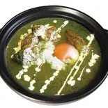 ほうれん草とチキンと玉子のカレー（Hot Spoon 五反田店）