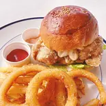 台湾チキンバーガー(リバーサイドレストランBIBI)