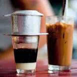 カフェスアダー (ベトナム練乳入りアイスコーヒー)（ベトナム料理店 ホイアン大阪店）