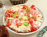 ミックスナンピザ Mixed Naan Pizza（インド ネパール レストラン ナンカレー＆バー）