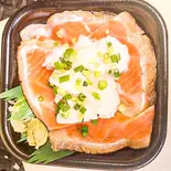 炙りトロサーモン縁側丼(笹舟丼丸 仲宿店)