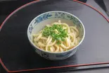 うどん(並)（どんぶり専門店 恵(けい) 本店）