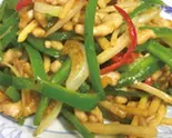 ピーマンと肉細切り炒め青椒肉丝(中華料理 香満楼)